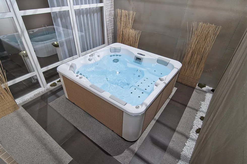 Spa portable en vente chez Pascal Riche 