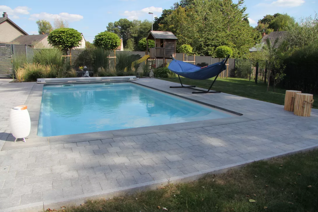 Piscine à Coque Mon de Pra