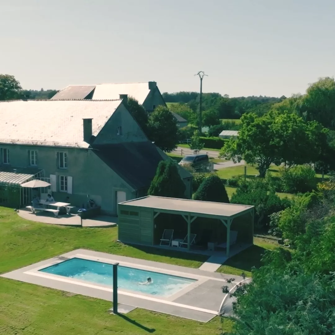 Client 2 Pool house.png